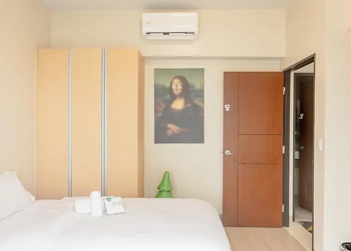 Family 2 Bedroom And 1 Living With Balcony - One Uptown, Bgc Apartment