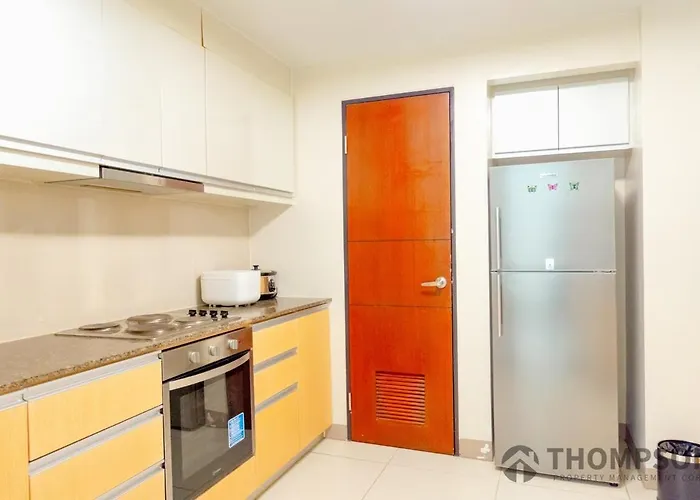 Family 2 Bedroom And 1 Living With Balcony - One Uptown, Bgc Manila